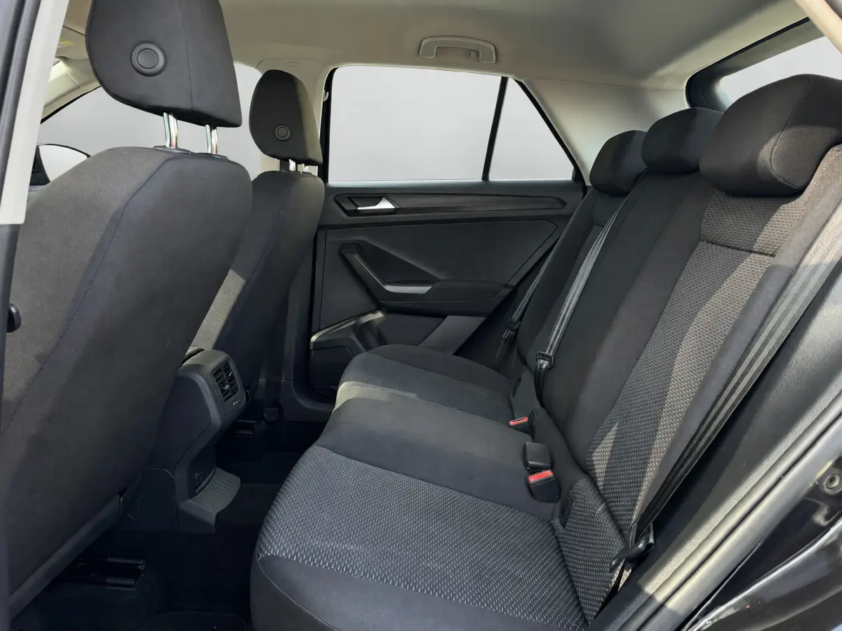 1.5 TSI 150PK DSG BUSINESS CARPLAY/NAVI/PDC