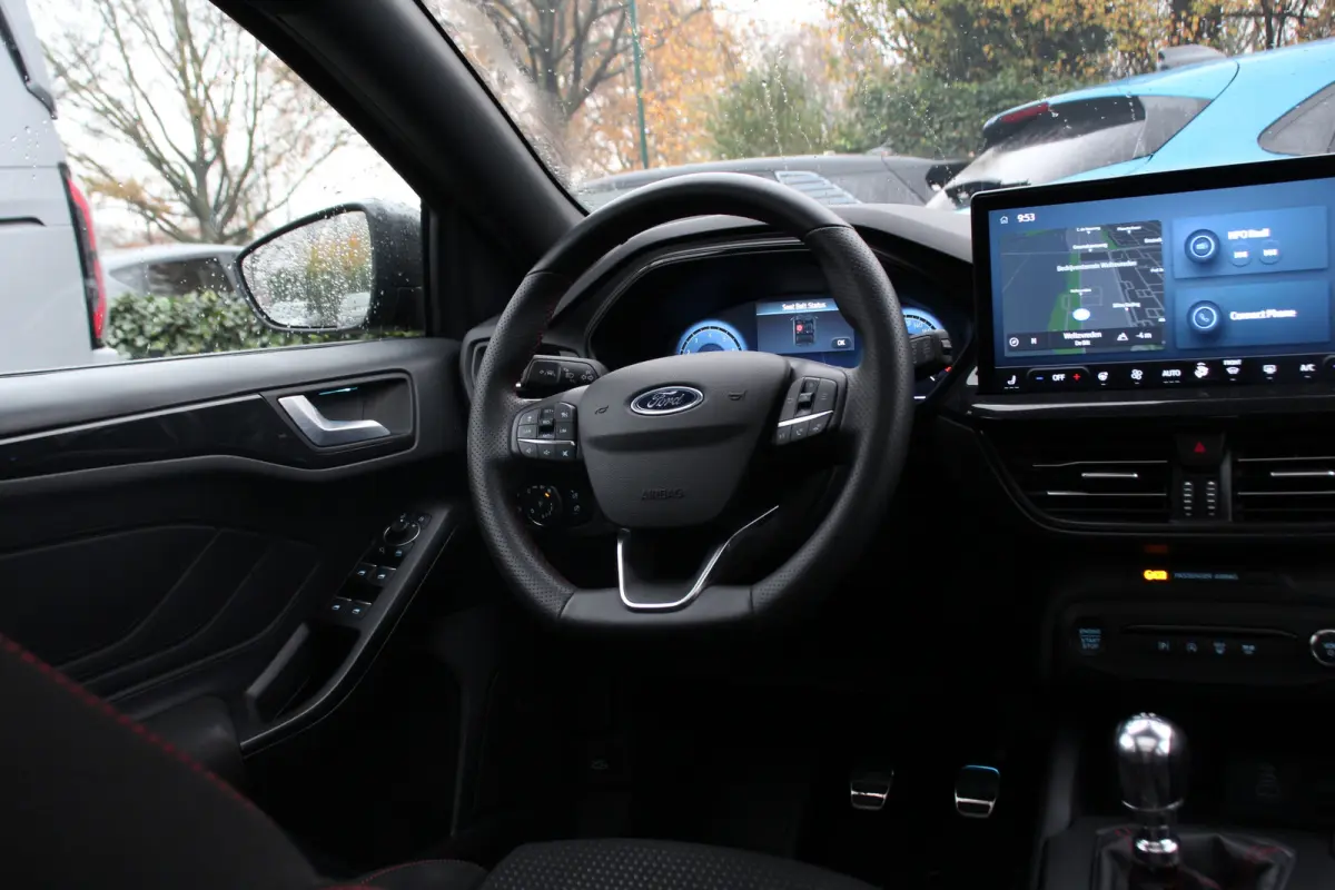 1.0 EcoBoost Hybrid ST Line X | Panoramadak | Adaptive Cruise | Elektr Achterklep | Stoel-/Stuurverwarming | 18 inch velgen | Keyless | B&O