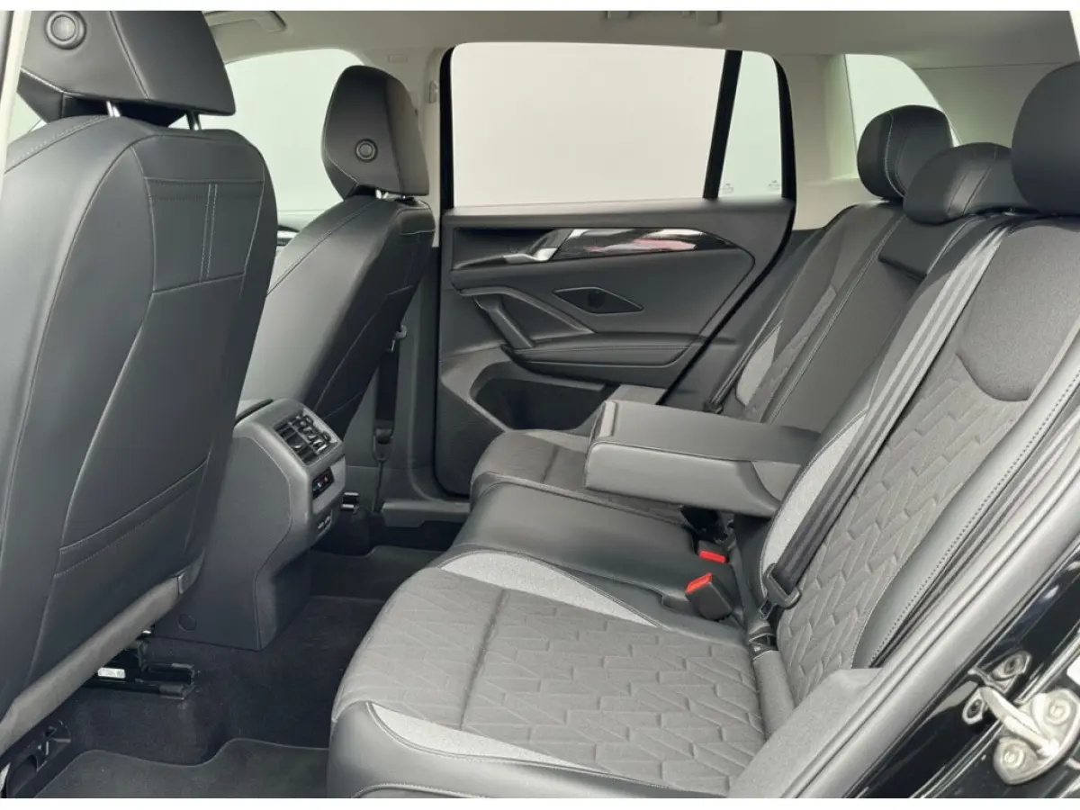 1.5 eTSI DSG LIFE GOAL NAVI/360°CAMERA/TREKHAAK
