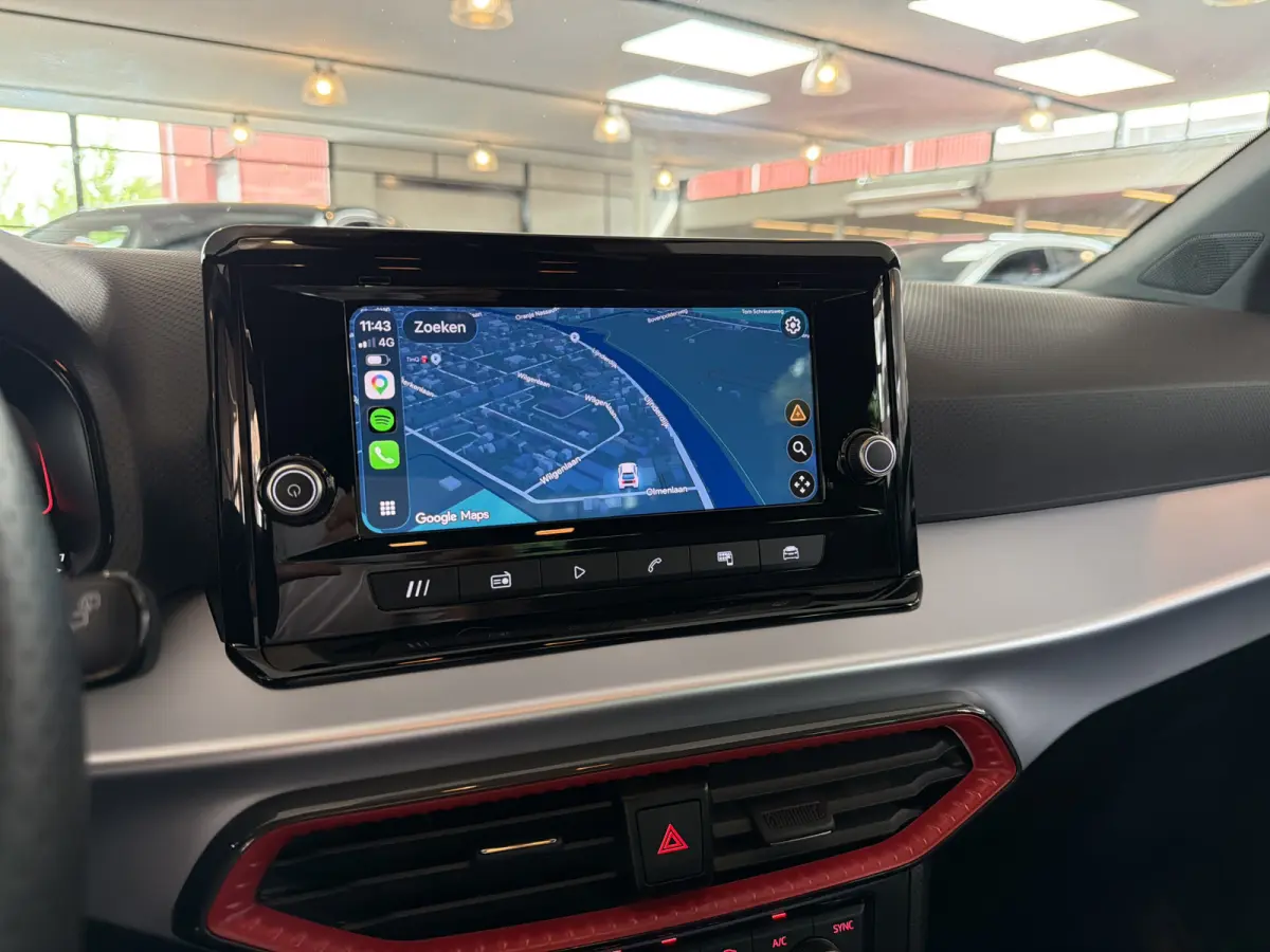 TSI 116PK DSG FR-SPORT CAMERA/CARPLAY/STOELVERWARMING