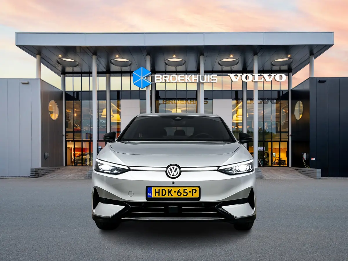 Pro S Business 86 kWh | 19" | Trekhaak | Head-Up | 360 Camera | Elektr. verst. Stoelen | Matrix LED | Stoel/Stuurverwarming | Adaptieve Cruise | BLIS | Keyless |