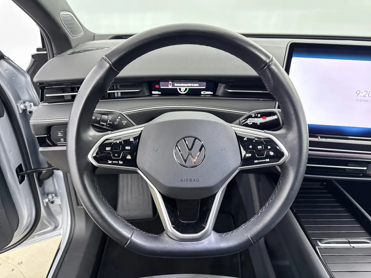 Pro S Business 86 kWh | 19" | Trekhaak | Head-Up | 360 Camera | Elektr. verst. Stoelen | Matrix LED | Stoel/Stuurverwarming | Adaptieve Cruise | BLIS | Keyless |