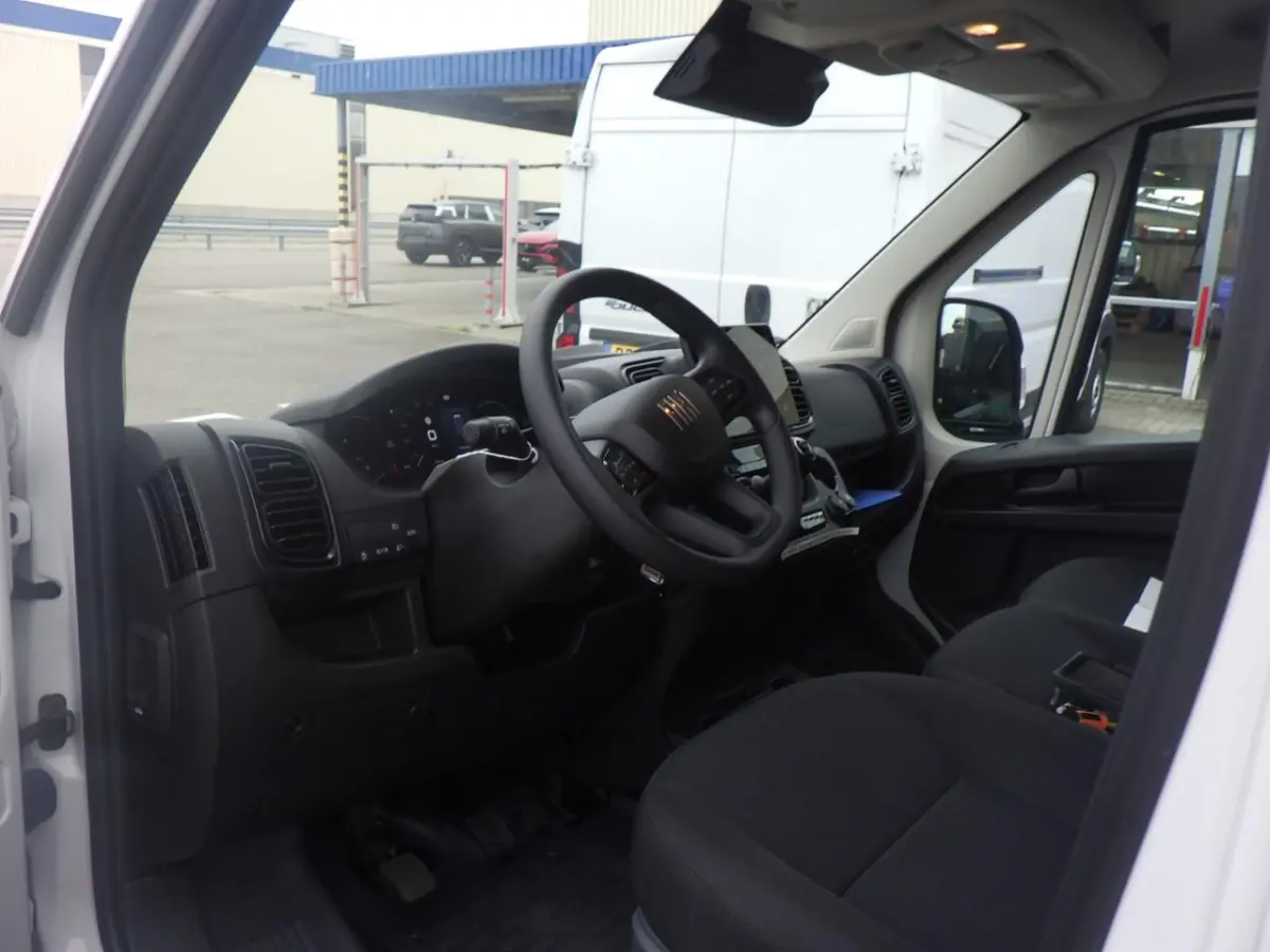 L2H2 2.2 140 PK 3.5t Heavy 8 JAAR FABRIEKSGARANTIE | CARPLAY | TREKHAAK | 10" SCHERM + NAVI + CAMERA