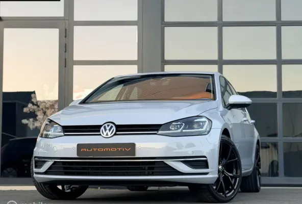 1.4 TSI Highline DSG / ACC / LED / CARPLAY