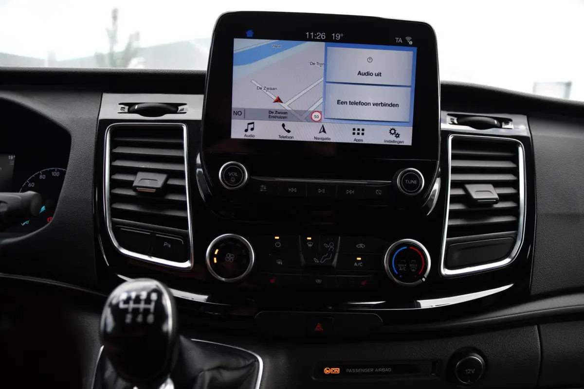 280 2.0 TDCI L1H1 PB Edition Limited Camera, Cruise, Carplay, Stoelverwarming, Trekhaak, 130pk, Multimedia, NAVI, Uniek!