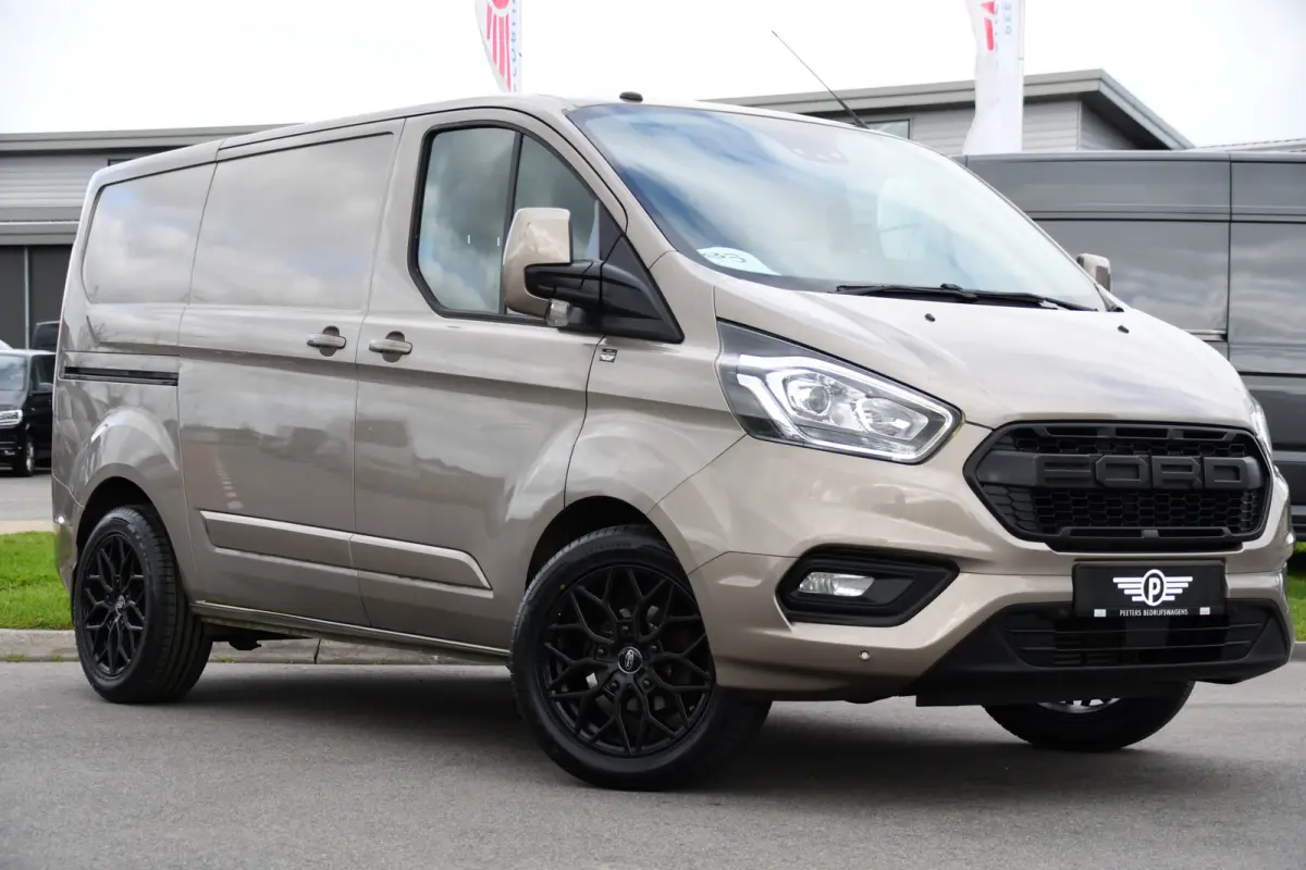 280 2.0 TDCI L1H1 PB Edition Limited Camera, Cruise, Carplay, Stoelverwarming, Trekhaak, 130pk, Multimedia, NAVI, Uniek!