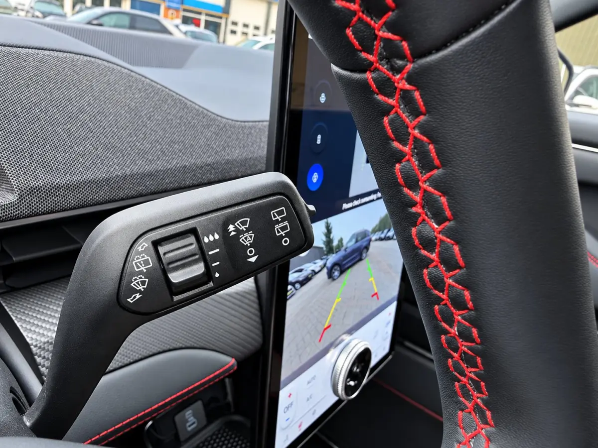 AWD 75 kWh | SOH 95.5 % | Trekhaak afn. | Ad cruise | Navi | Led | NL-auto