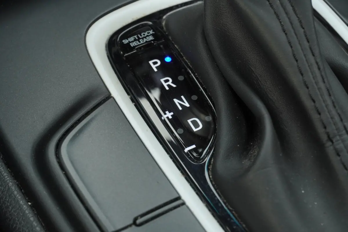 1.6 GDI HEV Fashion+Ecc+Navigatie+Camera+Cruise+Krell-Sound = ORIG/NL/TOP-KLEUR !