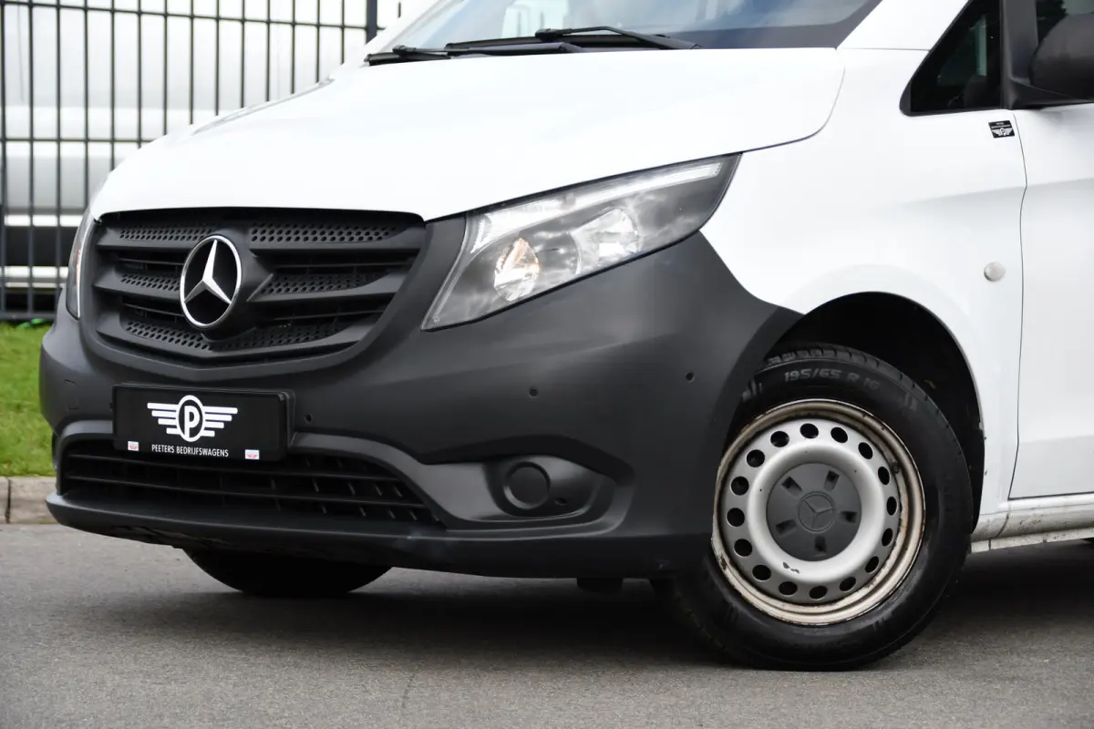 111 CDI L2 Edition Camera, Cruise, Airco, 115pk, Multimedia, NAVI, Uniek!