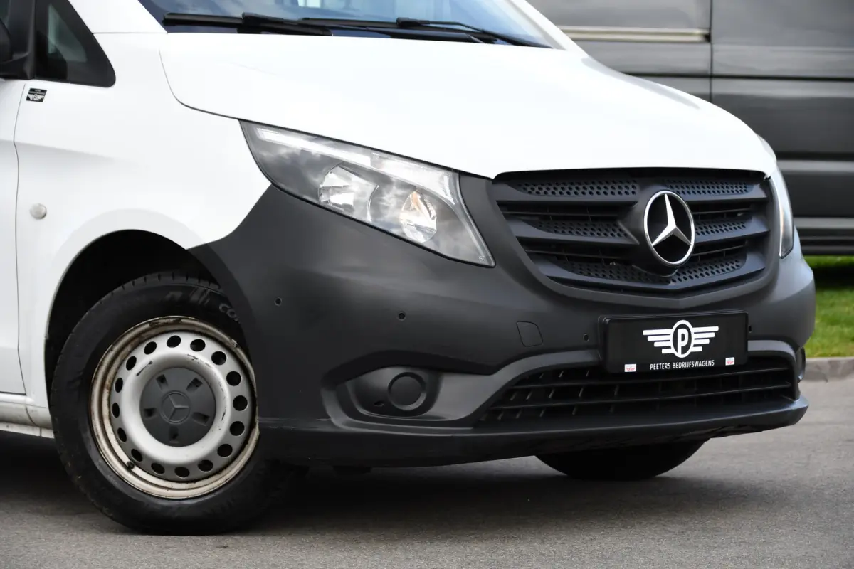 111 CDI L2 Edition Camera, Cruise, Airco, 115pk, Multimedia, NAVI, Uniek!