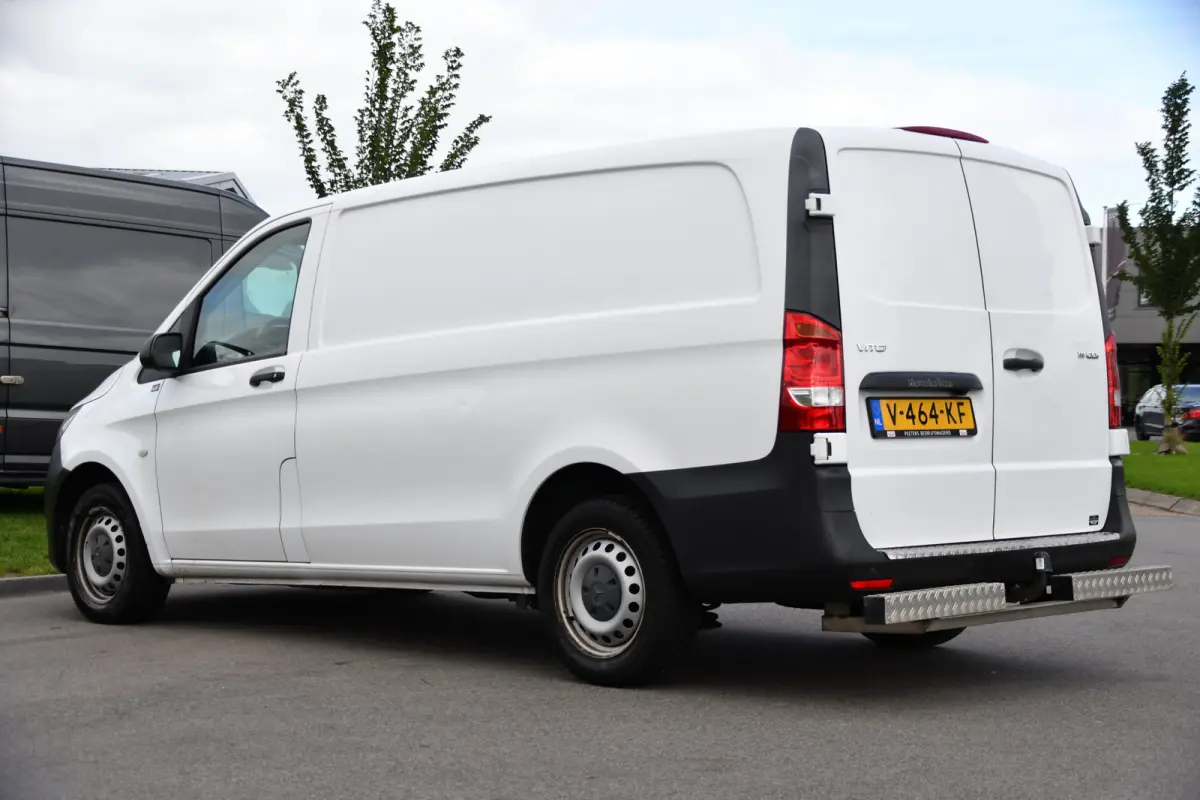 111 CDI L2 Edition Camera, Cruise, Airco, 115pk, Multimedia, NAVI, Uniek!