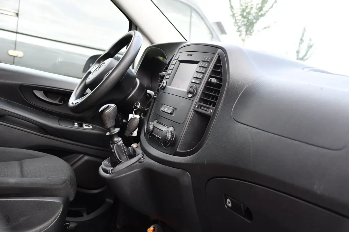 111 CDI L2 Edition Camera, Cruise, Airco, 115pk, Multimedia, NAVI, Uniek!