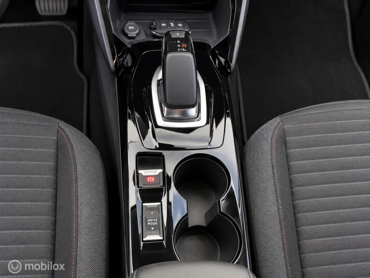 EV Allure 50 kWh KEYLESS | CARPLAY | LED