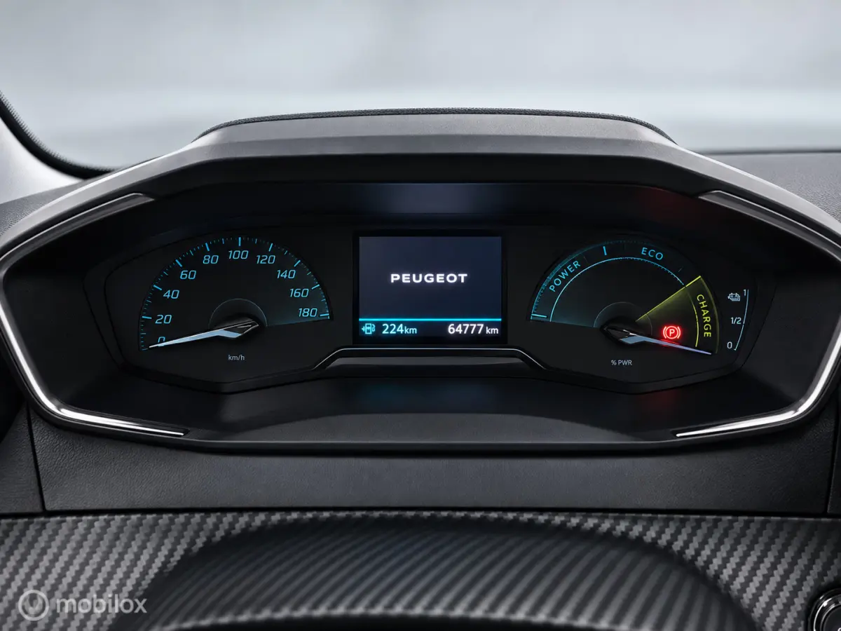 EV Allure 50 kWh KEYLESS | CARPLAY | LED
