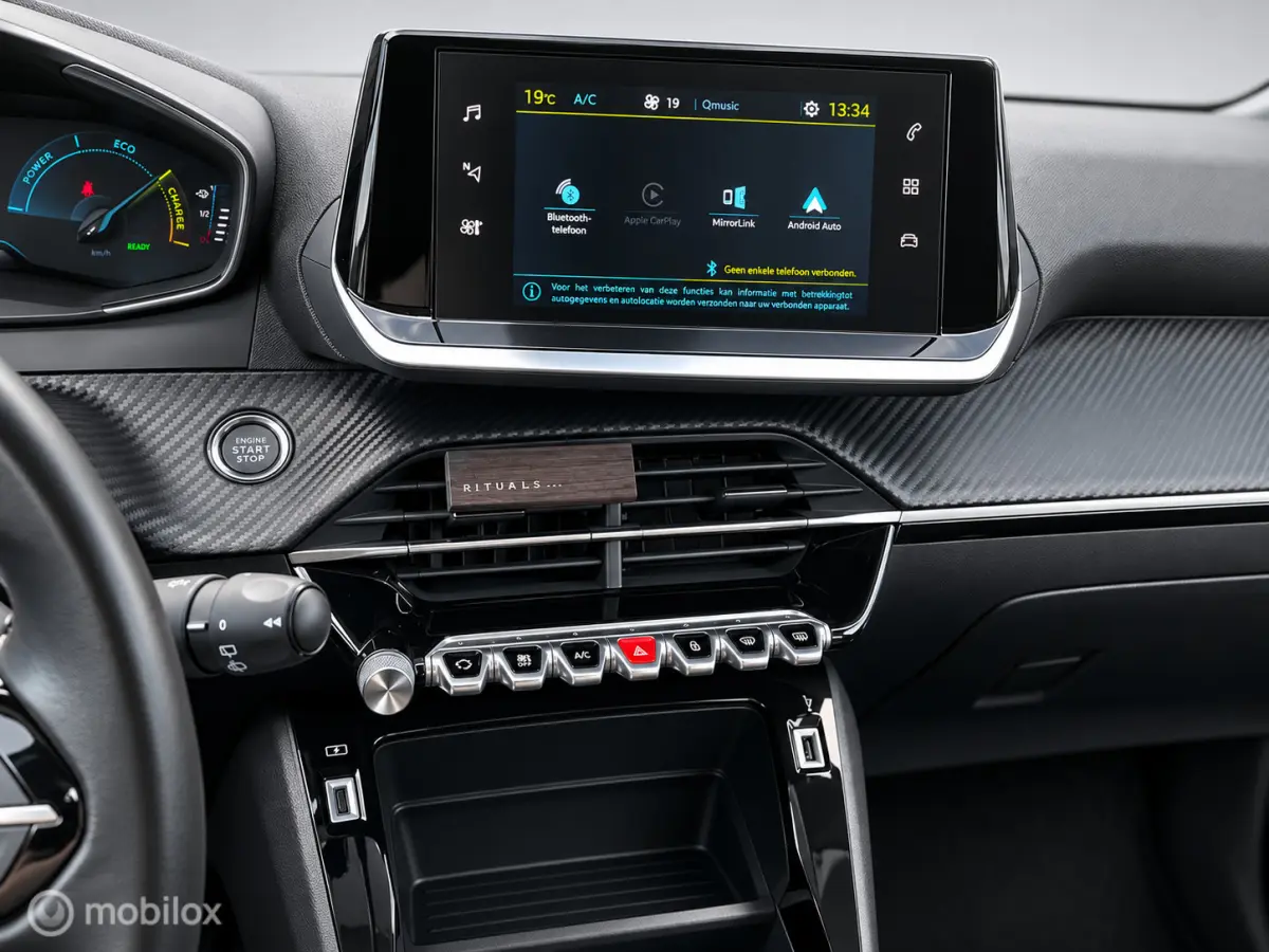 EV Allure 50 kWh KEYLESS | CARPLAY | LED