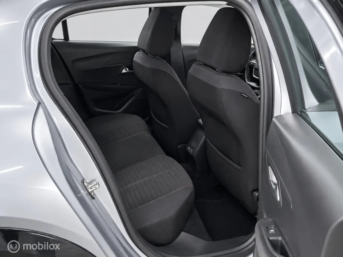 EV Allure 50 kWh KEYLESS | CARPLAY | LED