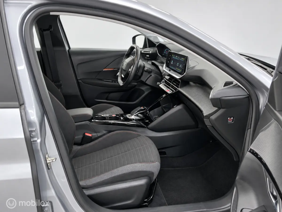 EV Allure 50 kWh KEYLESS | CARPLAY | LED
