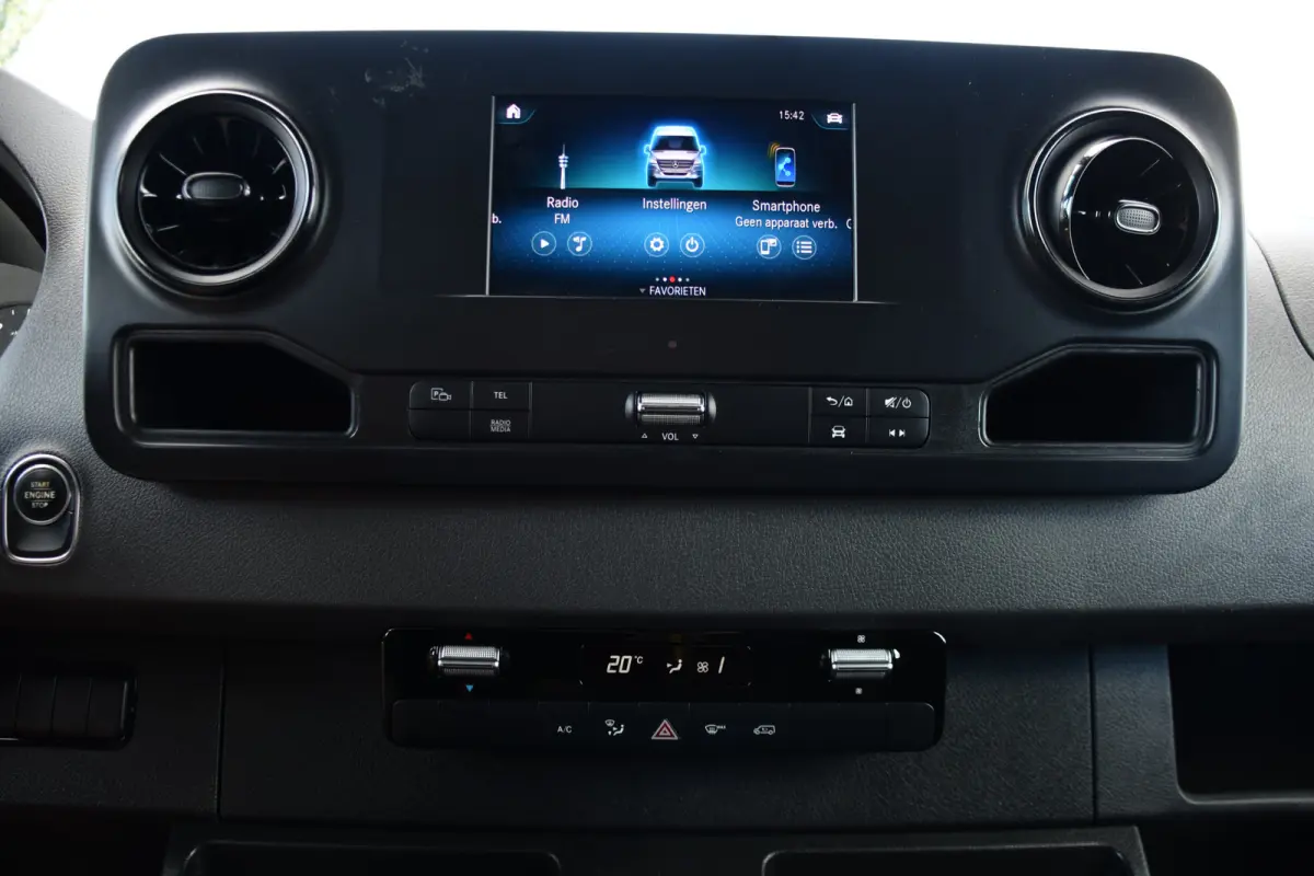 319 V6 3.0 CDI L2H2 PB Edition Camera, Cruise, Carplay, Multimedia, Automaat, Geveerde stoel, 190pk, Trekhaak, Uniek!