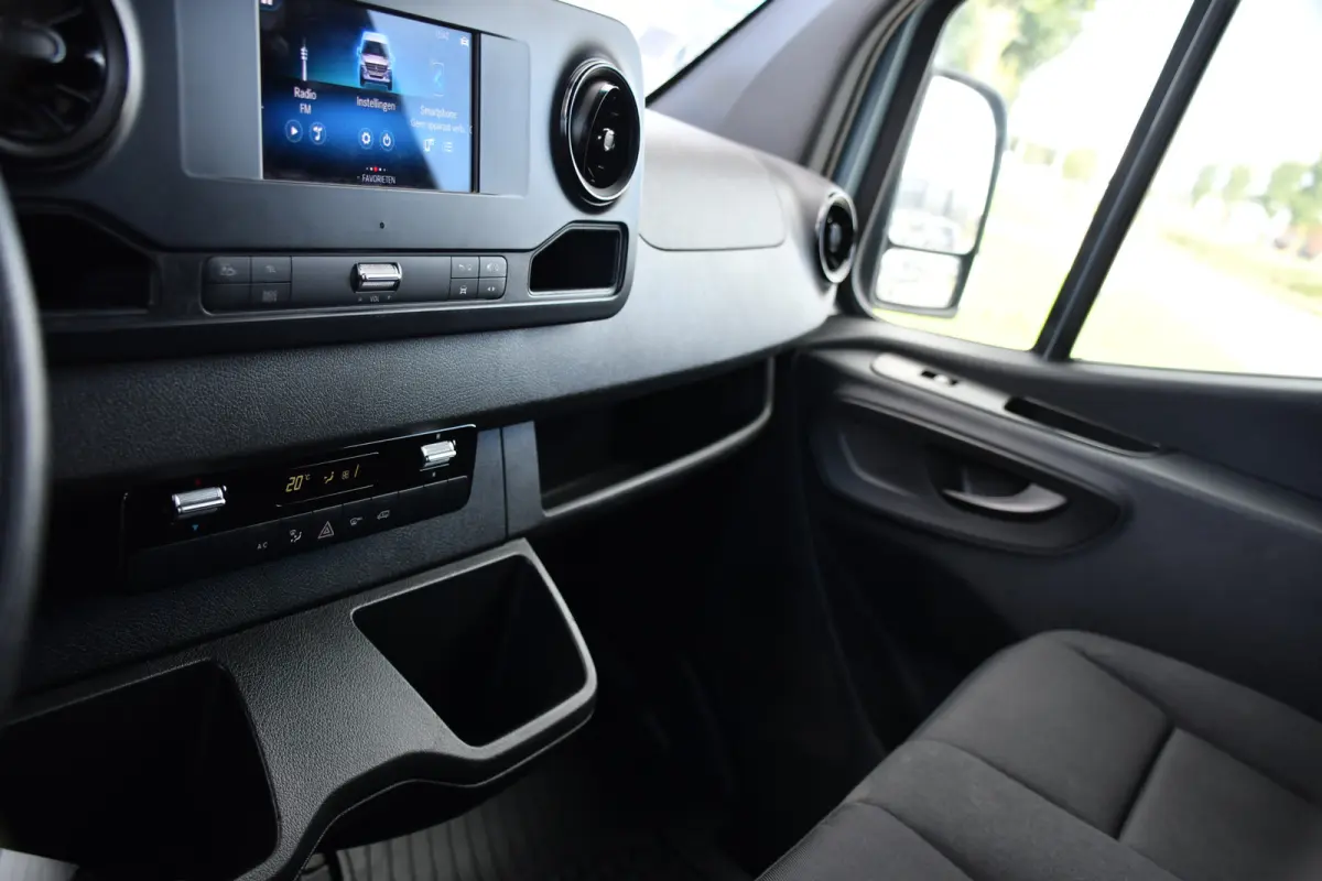319 V6 3.0 CDI L2H2 PB Edition Camera, Cruise, Carplay, Multimedia, Automaat, Geveerde stoel, 190pk, Trekhaak, Uniek!