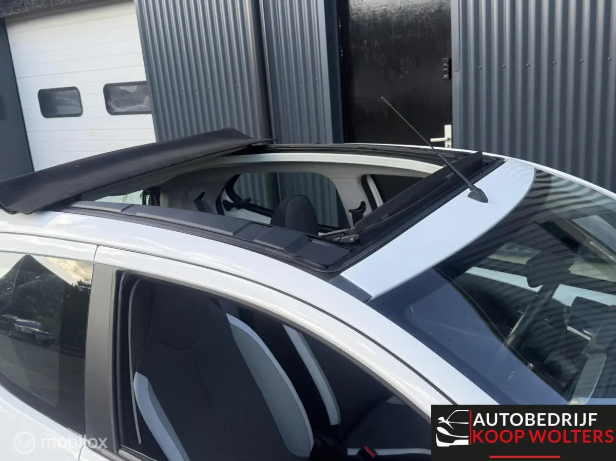 1.0 VVT-i x-sport* Cabrio *Trekhaak*