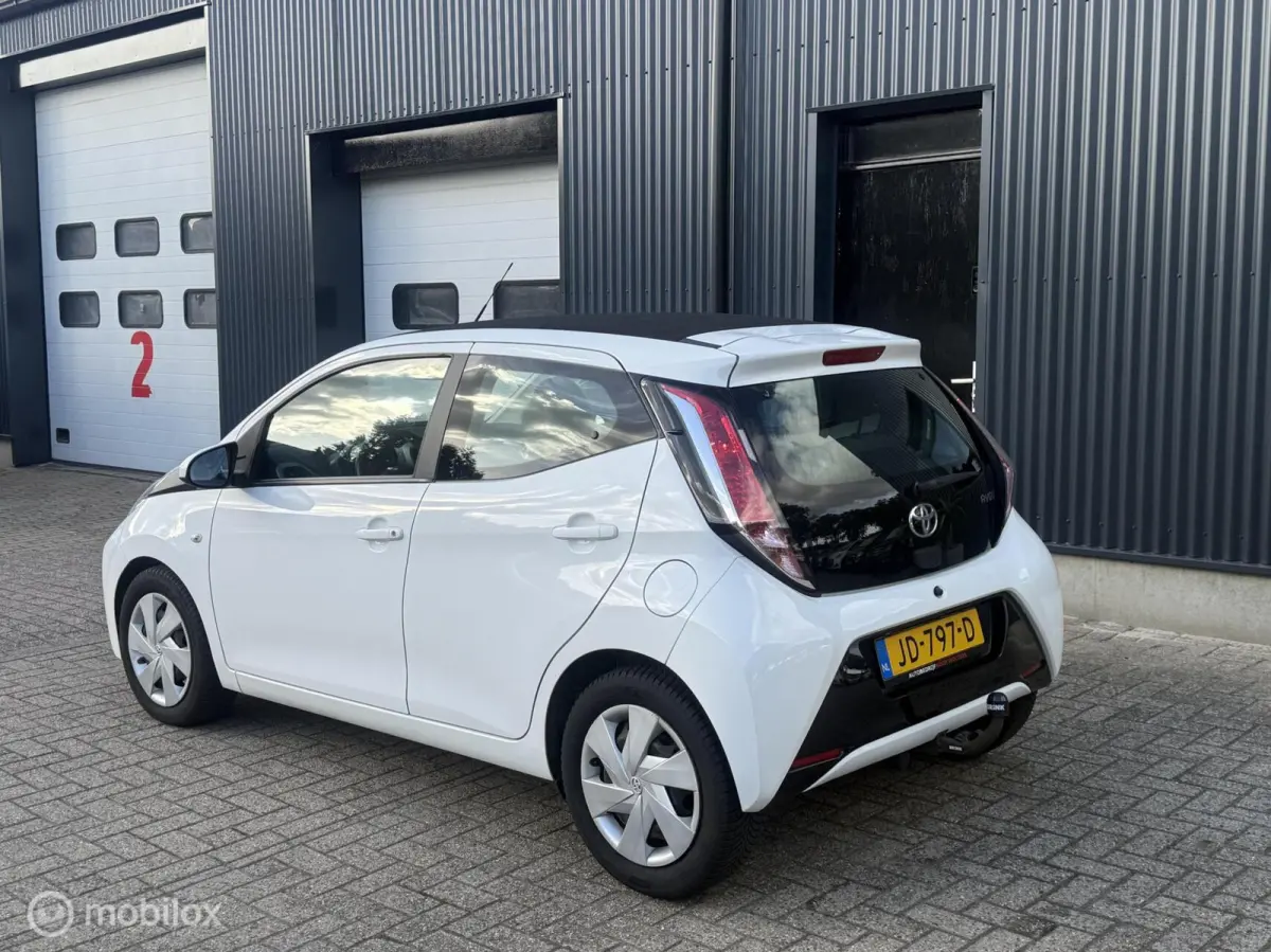 1.0 VVT-i x-sport* Cabrio *Trekhaak*