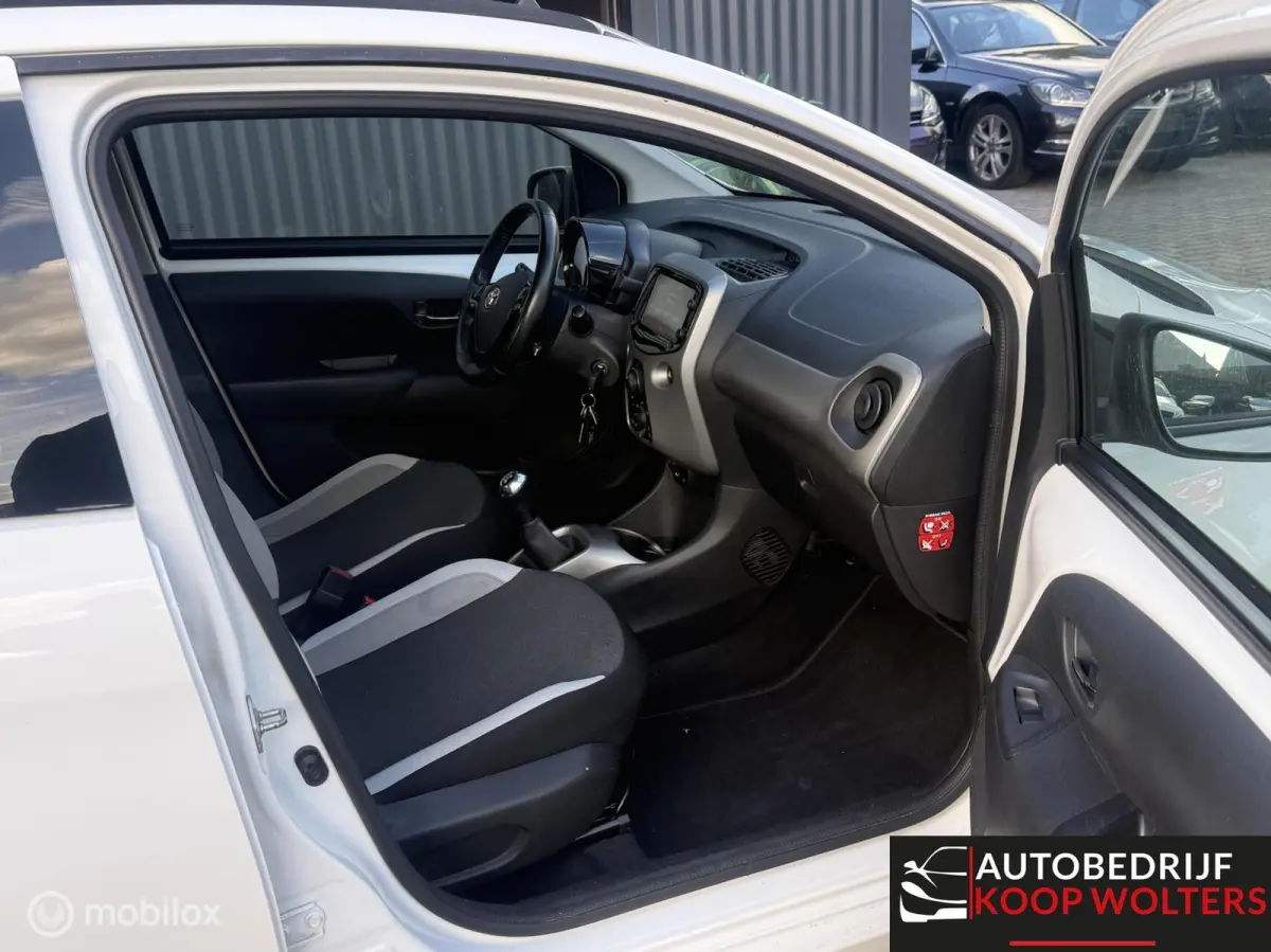 1.0 VVT-i x-sport* Cabrio *Trekhaak*