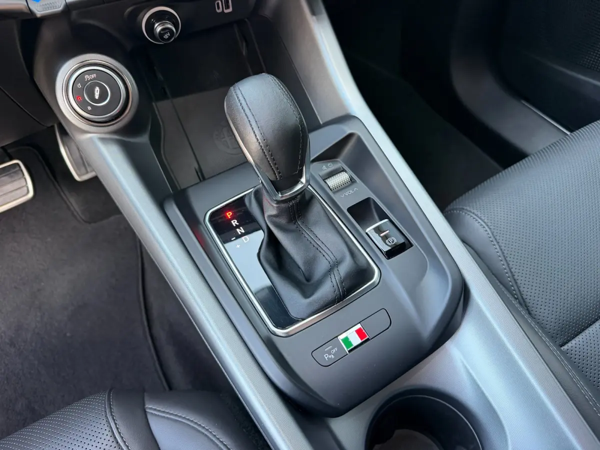 1.5T Hybrid Veloce|TREKHAAK|CAMERA|360"|HARMAN/KARDON