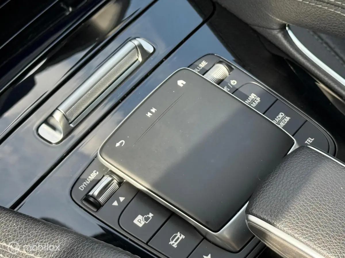AMG 350 e 4MATIC Premium Plus