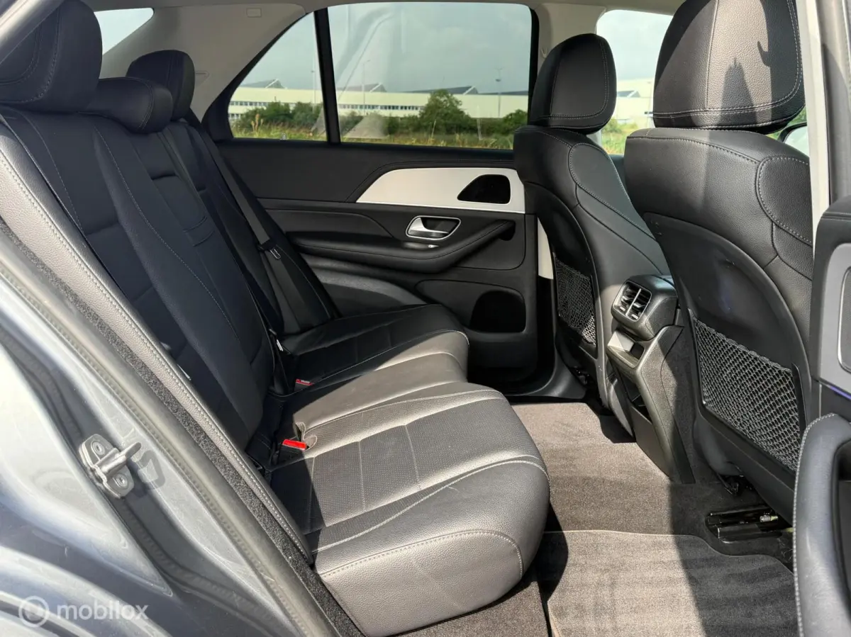 AMG 350 e 4MATIC Premium Plus