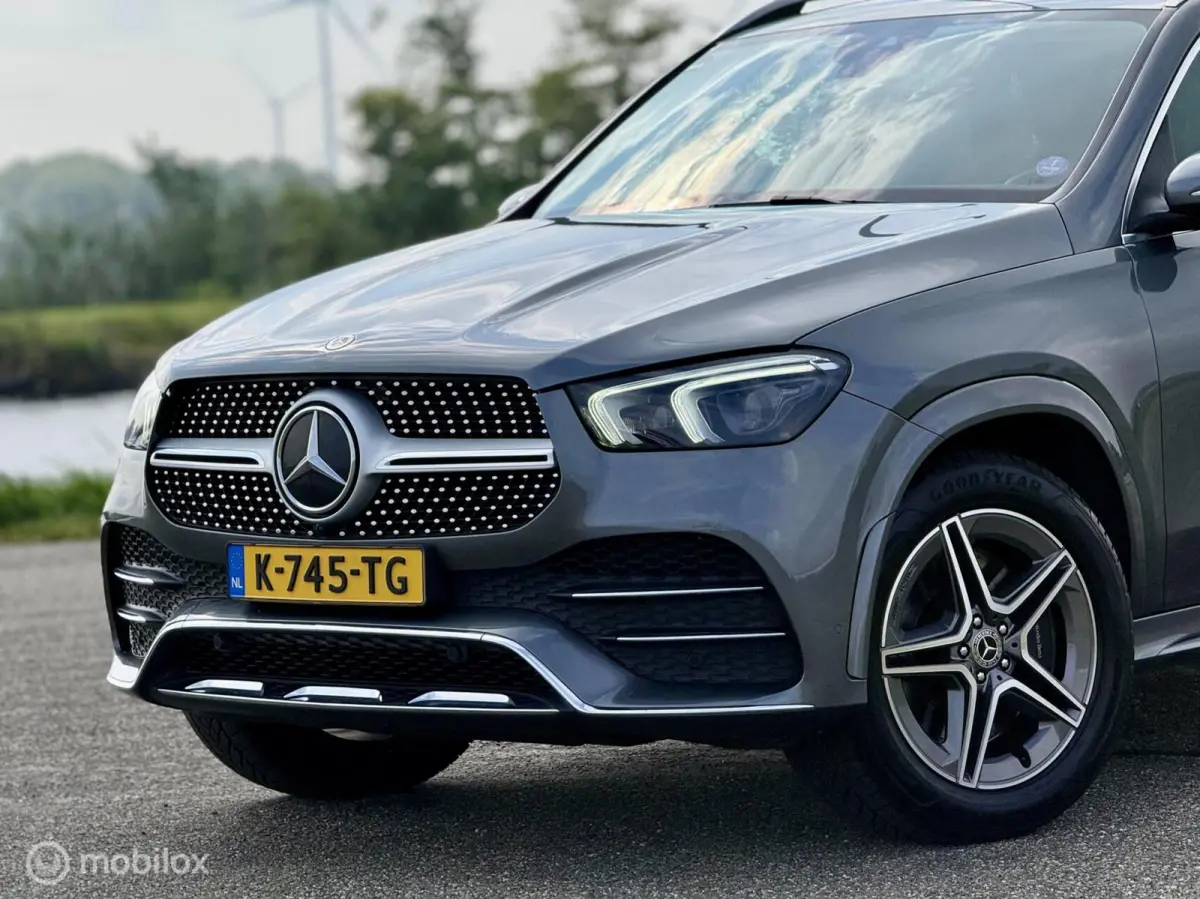 AMG 350 e 4MATIC Premium Plus