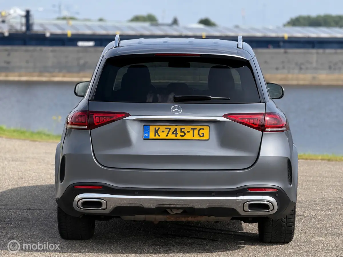 AMG 350 e 4MATIC Premium Plus
