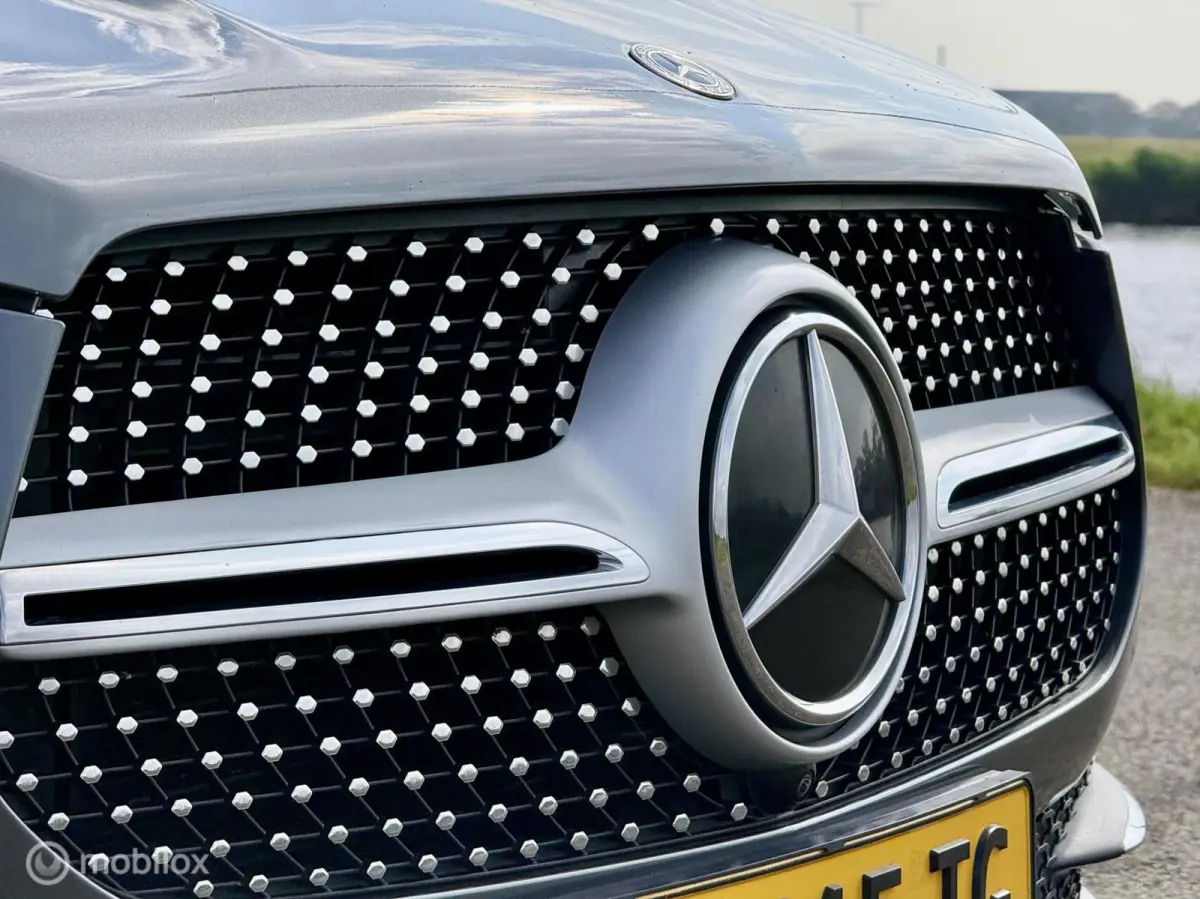 AMG 350 e 4MATIC Premium Plus
