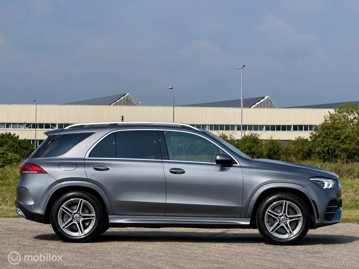 AMG 350 e 4MATIC Premium Plus