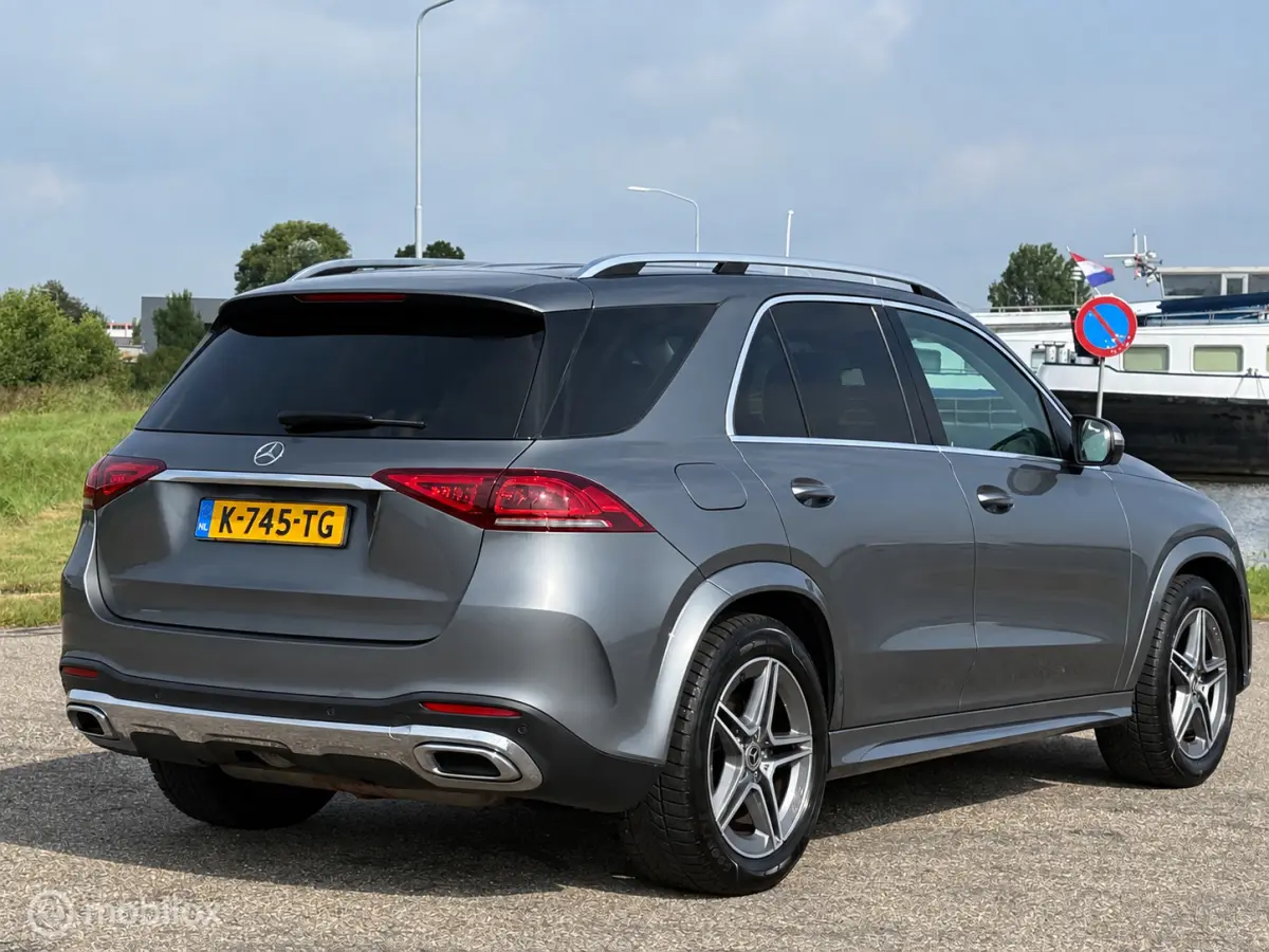 AMG 350 e 4MATIC Premium Plus