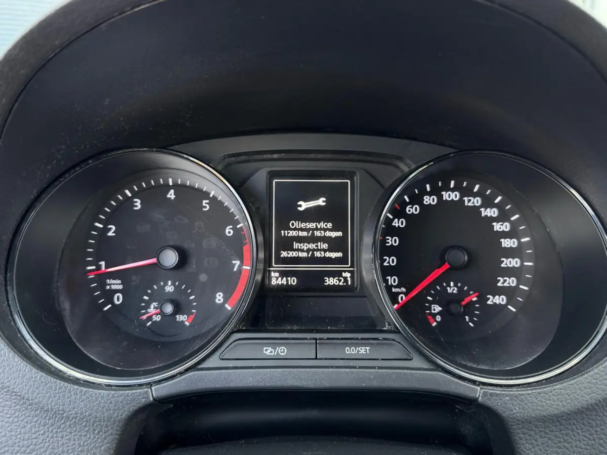 1.0 Comfortline Edition | Climate | Lichtmetaal