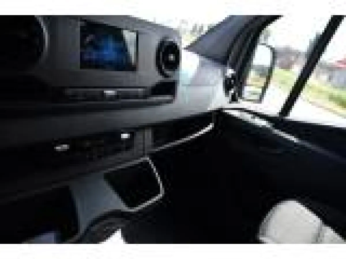 317 1.9 CDI L2H2 PB Edition Camera, Cruise, Carplay, Multimedia, Automaat, Geveerde stoel, 190pk, Trekhaak, Uniek!