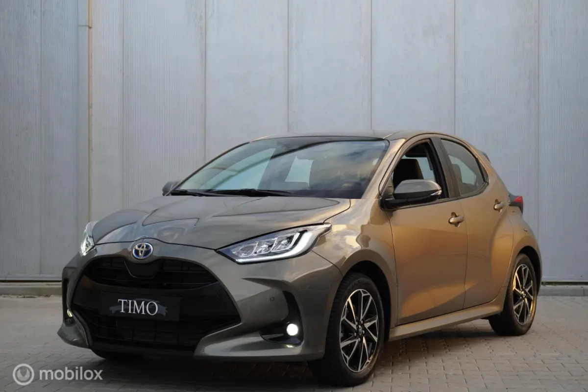 1.5 Hybrid Dynamic 10.577 KM