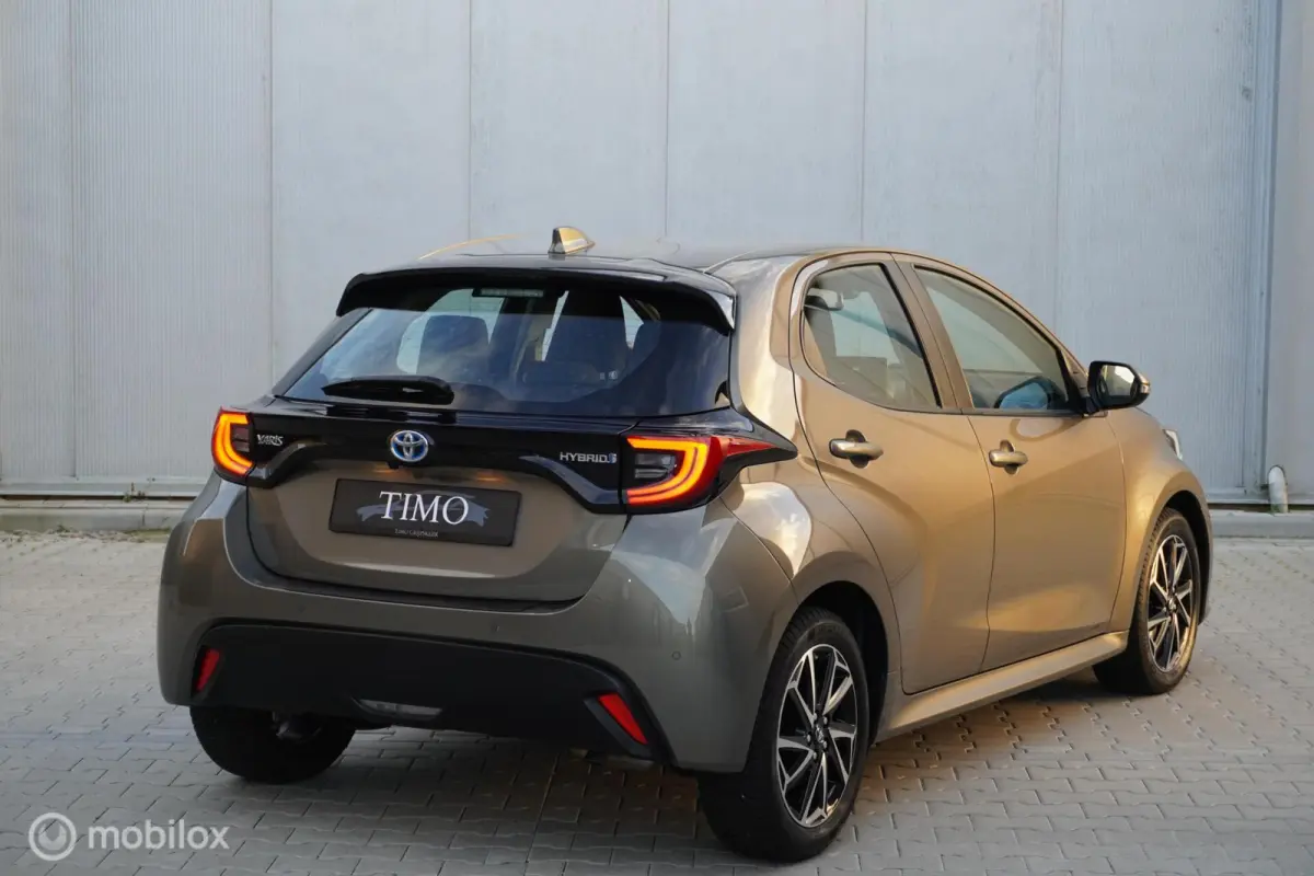 1.5 Hybrid Dynamic 10.577 KM