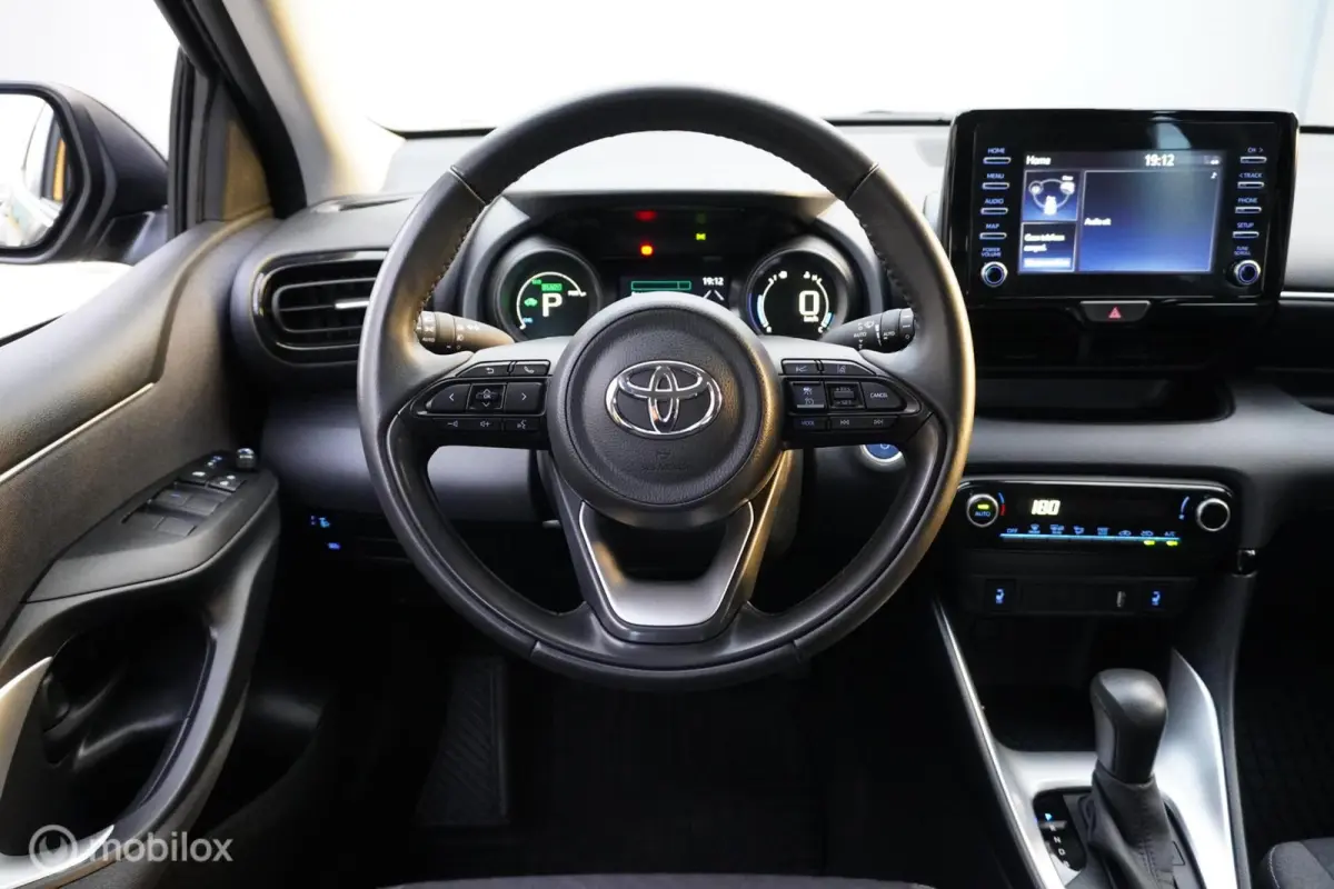 1.5 Hybrid Dynamic 10.577 KM