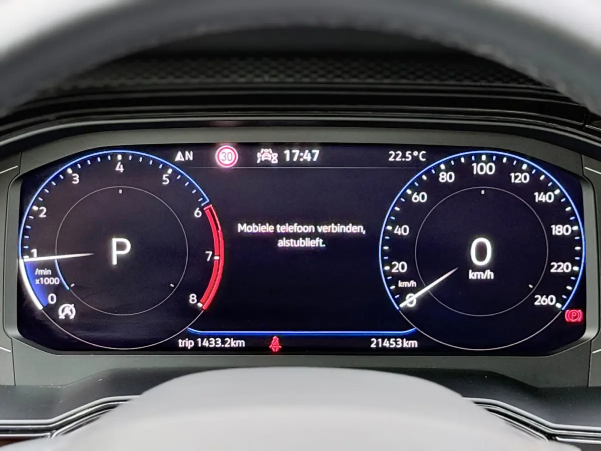 1.0 TSI Pano/Virtual/AppleCar/Led