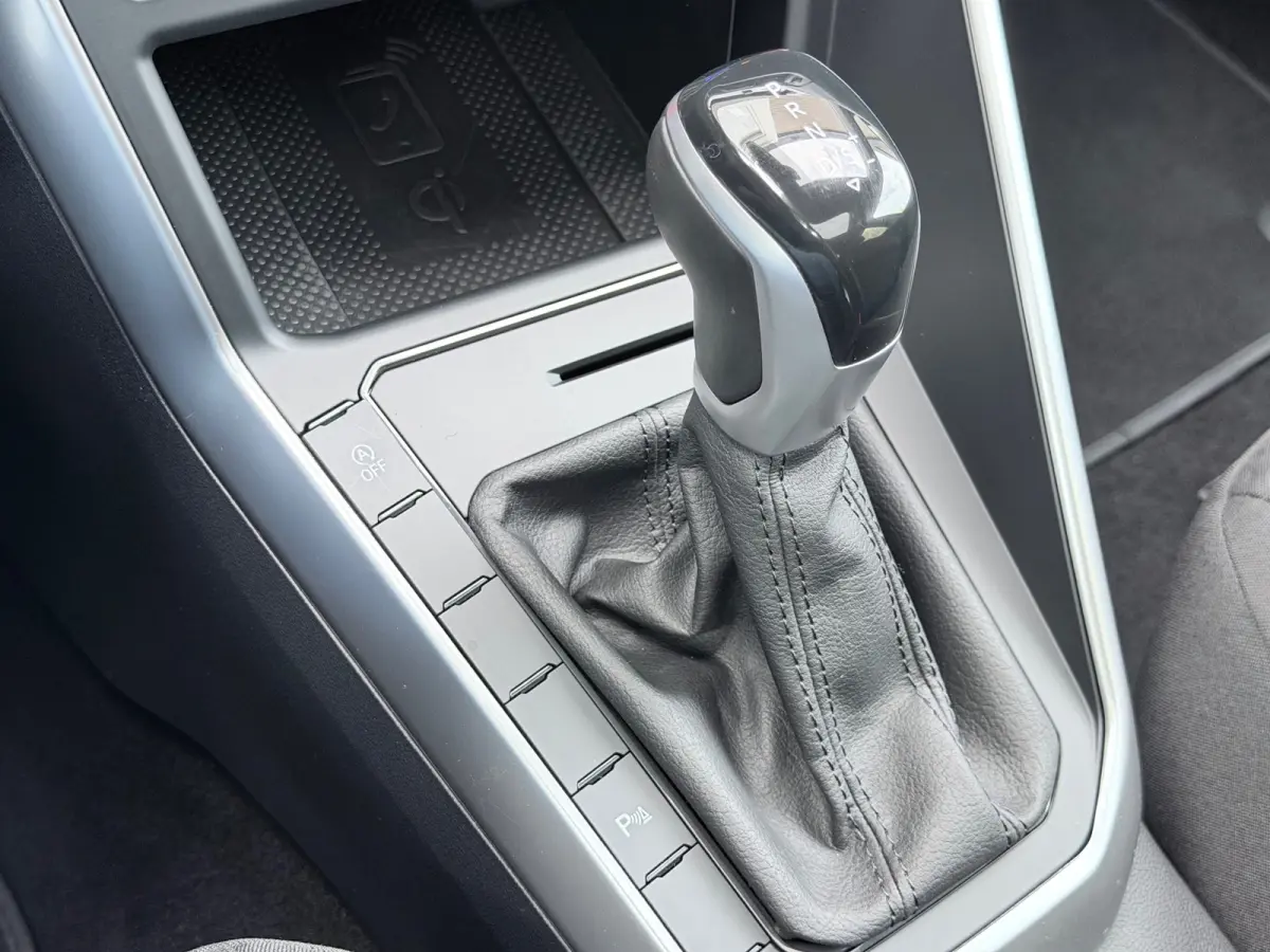 1.0 TSI Pano/Virtual/AppleCar/Led