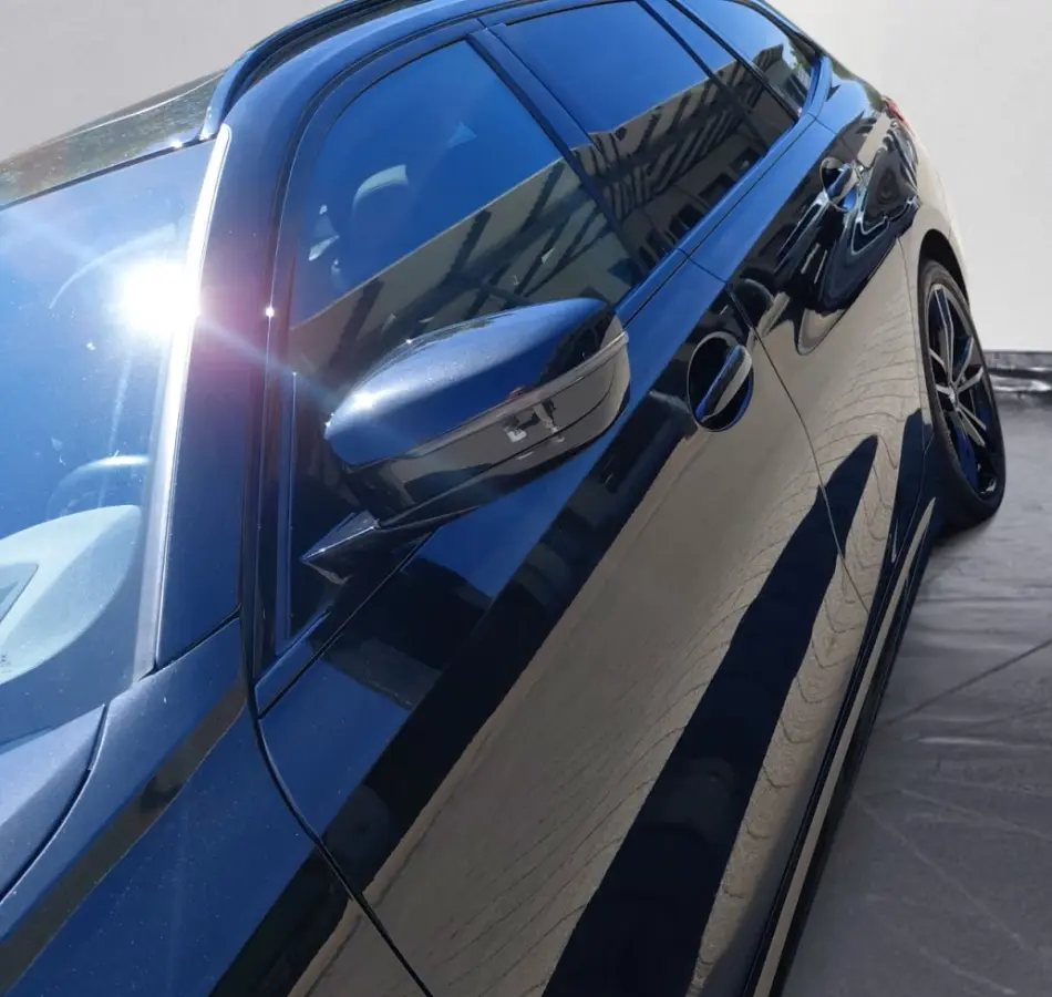 330e xDrive M-SPORT ** LED, LEDER, PANO, TREKH HuD, ALARM, 19-inch LMV ** 1e EIG - Vol. BMW Onderh. ** ** INFORMEER OOK NAAR ONZE AANTREKKELIJKE FINANCIAL-LEASE TARIEVEN **