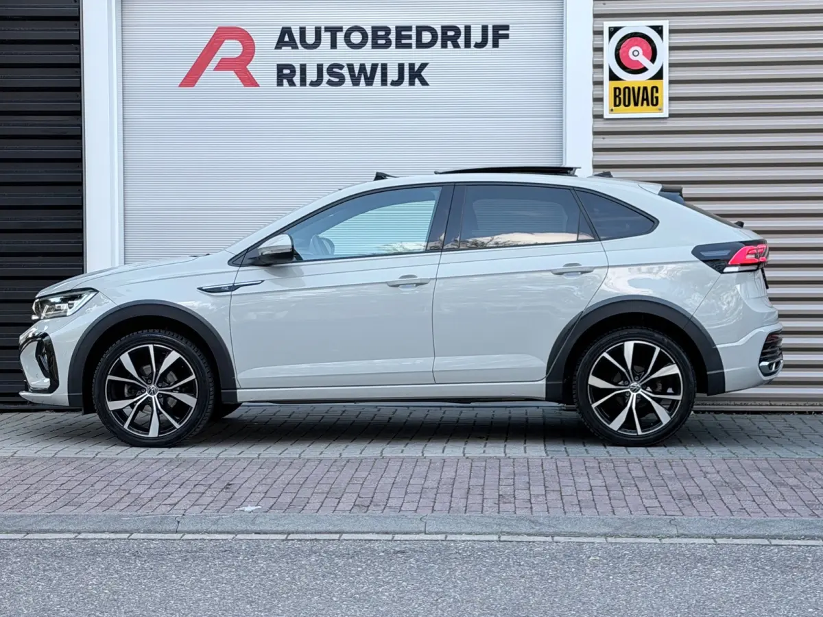 1.5 TSI R-Line Pano/Keyless/Camera