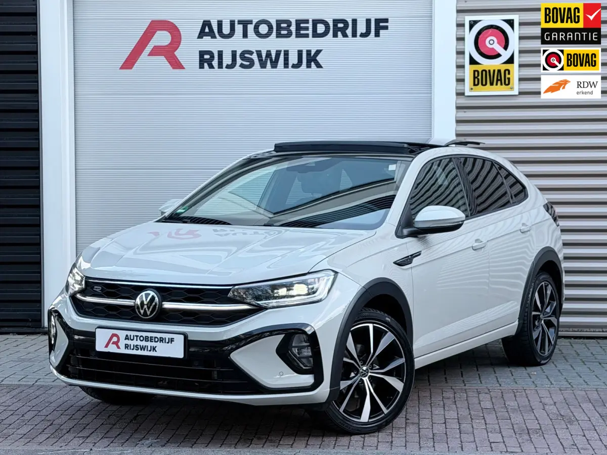 1.5 TSI R-Line Pano/Keyless/Camera