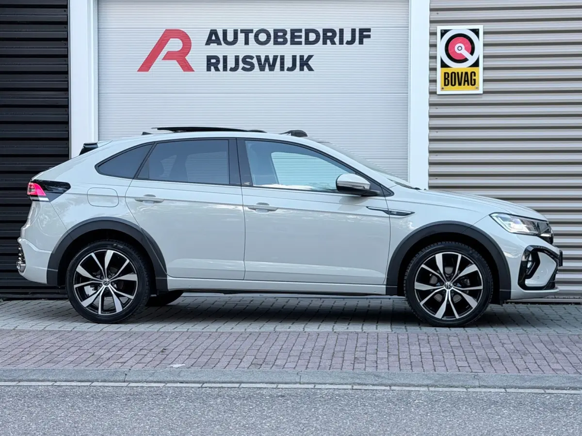 1.5 TSI R-Line Pano/Keyless/Camera