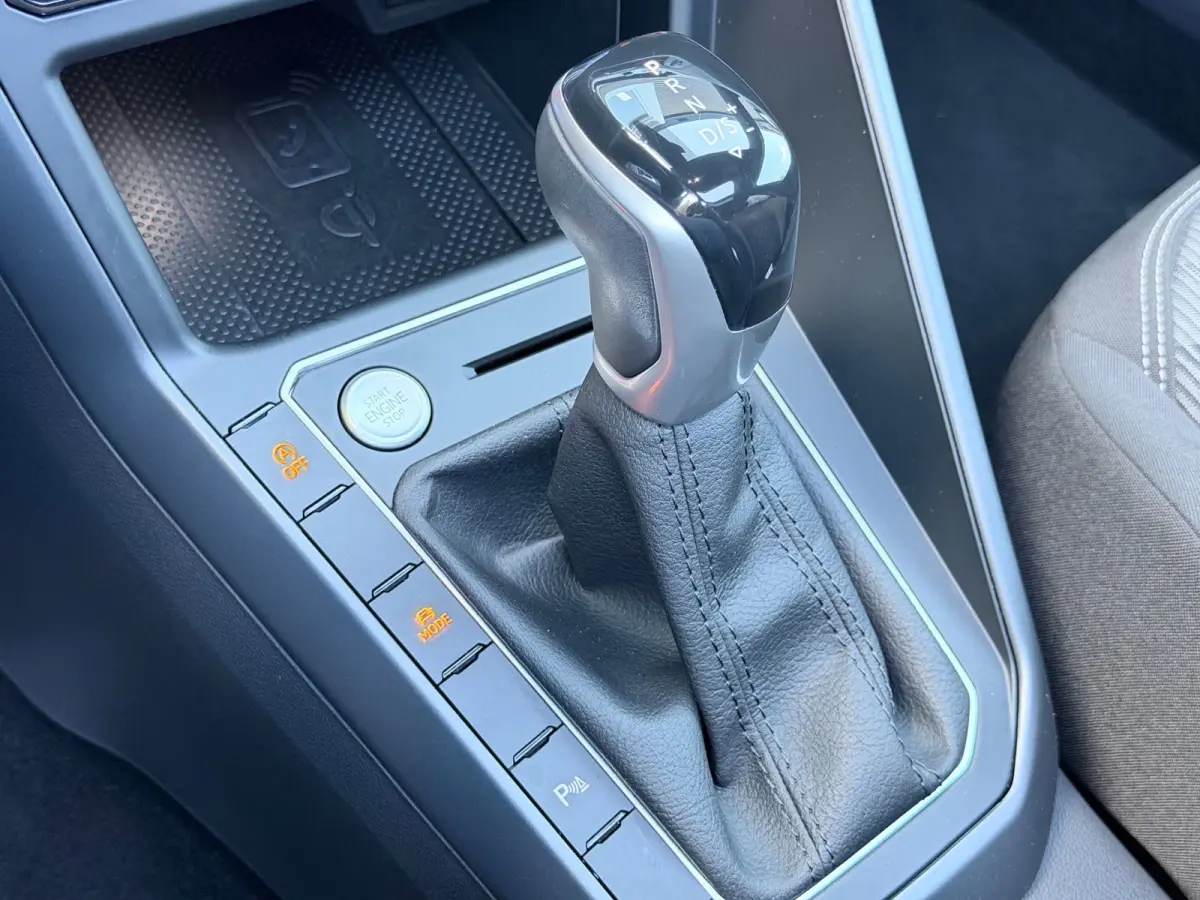 1.5 TSI R-Line Pano/Keyless/Camera