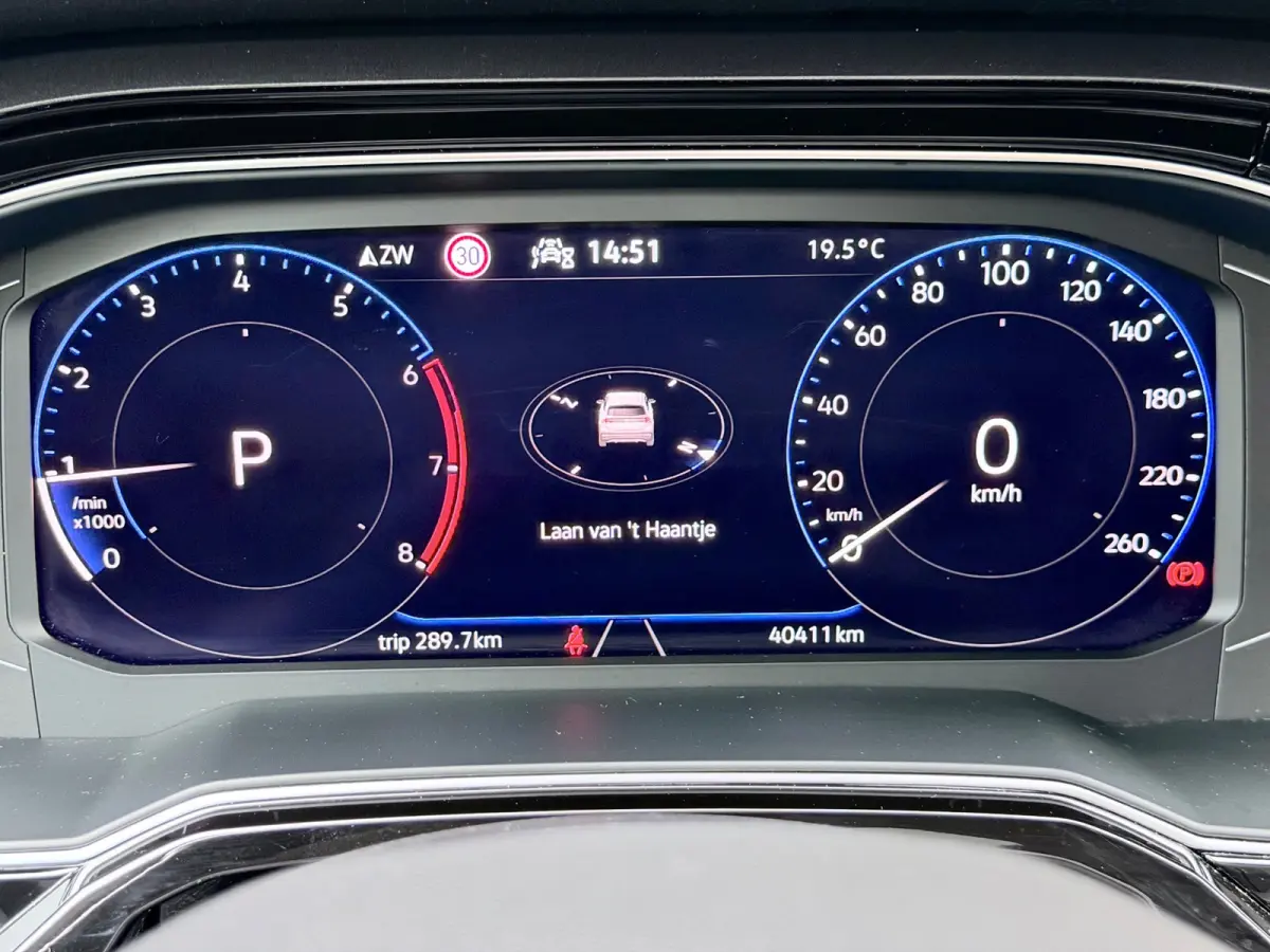 1.5 TSI Style Pano/Camera/AppleCar
