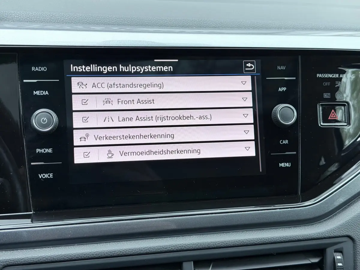 1.5 TSI Style Pano/Camera/AppleCar