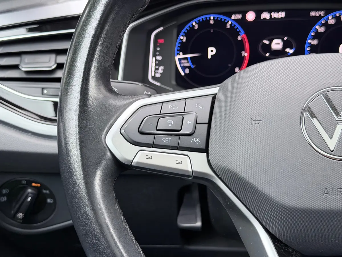 1.5 TSI Style Pano/Camera/AppleCar