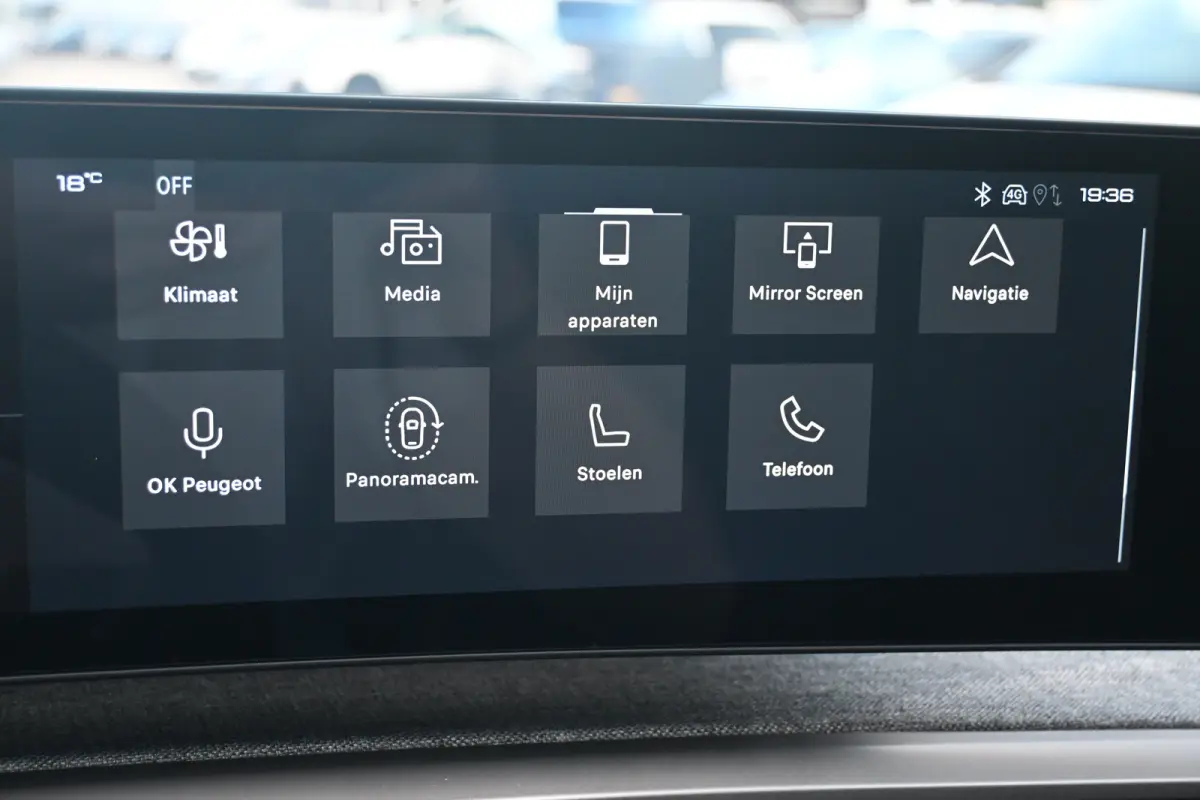 GT Exclusive | Adaptieve cruise control met Stop&Go functie | LED 3D-achterlichten | Pack Safety Plus